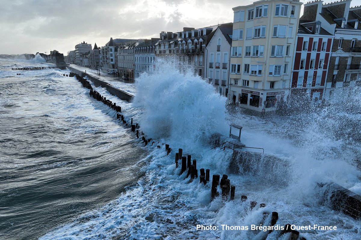 Passage de la tempête « Pierrick » mardi 9 avril 2024 à Saint-Malo.