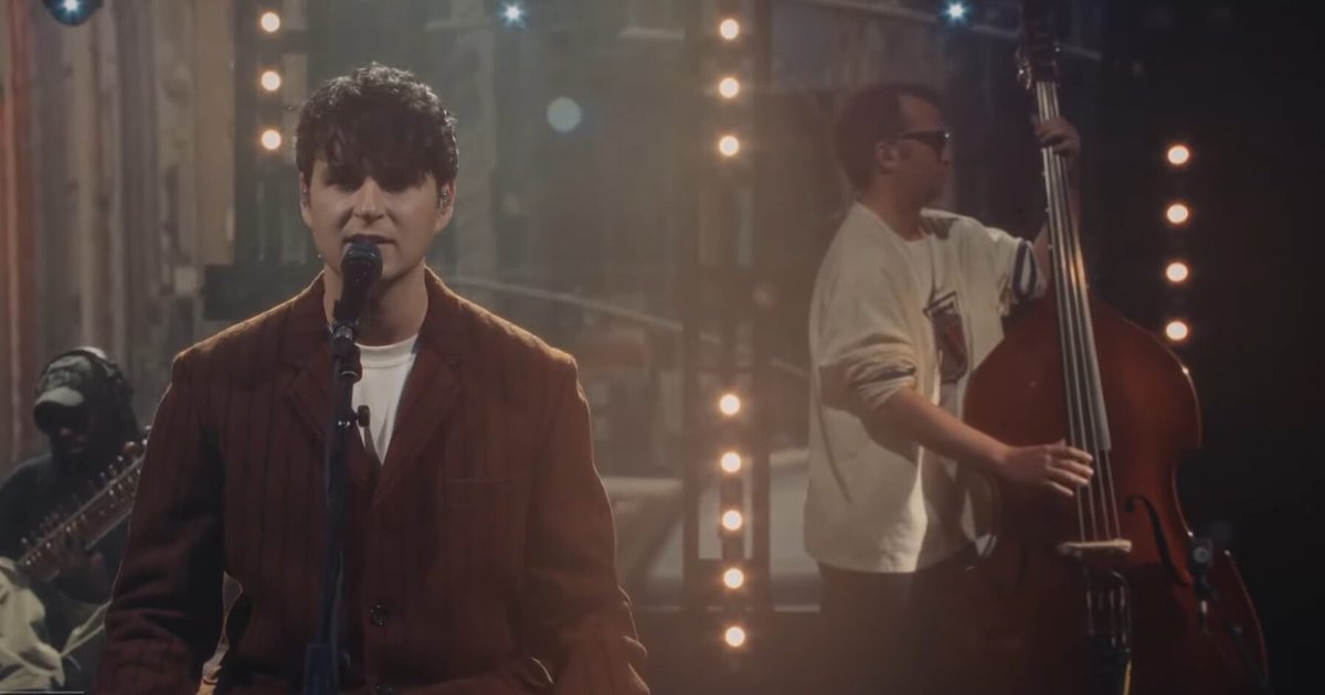 Watch Vampire Weekend (@vampireweekend) Perform ‘Mary Boone’ on ‘The Daily Show’ ourculturemag.com/2024/04/11/wat…