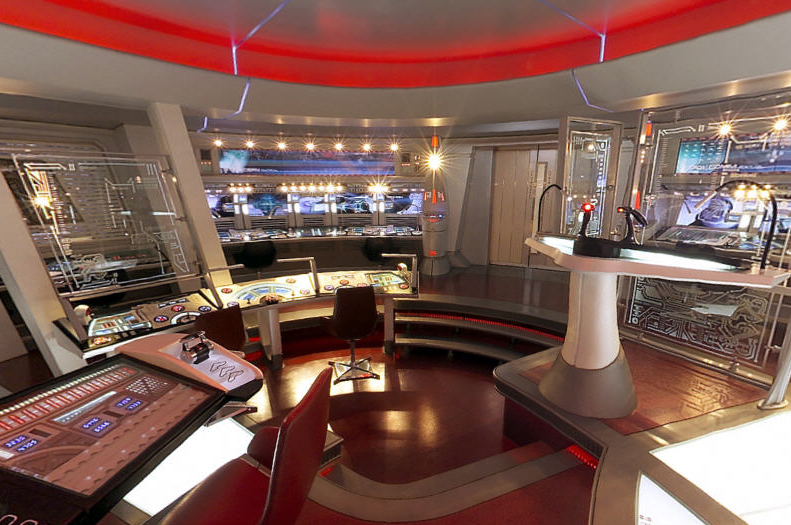 Production designer Scott Chambliss created the Enterprise bridge, based on the layout from the 1960s original (though colours were changed). The set was built on gimbals, so it could be moved back and forth to reflect the ship moving or being attacked.

33/53