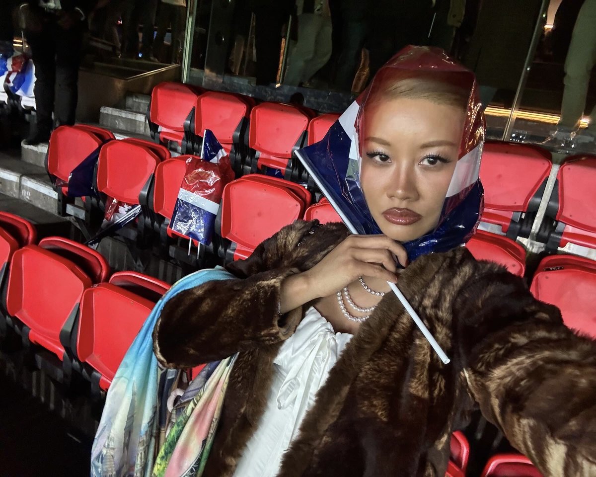 YOON_AMBUSH tweet picture