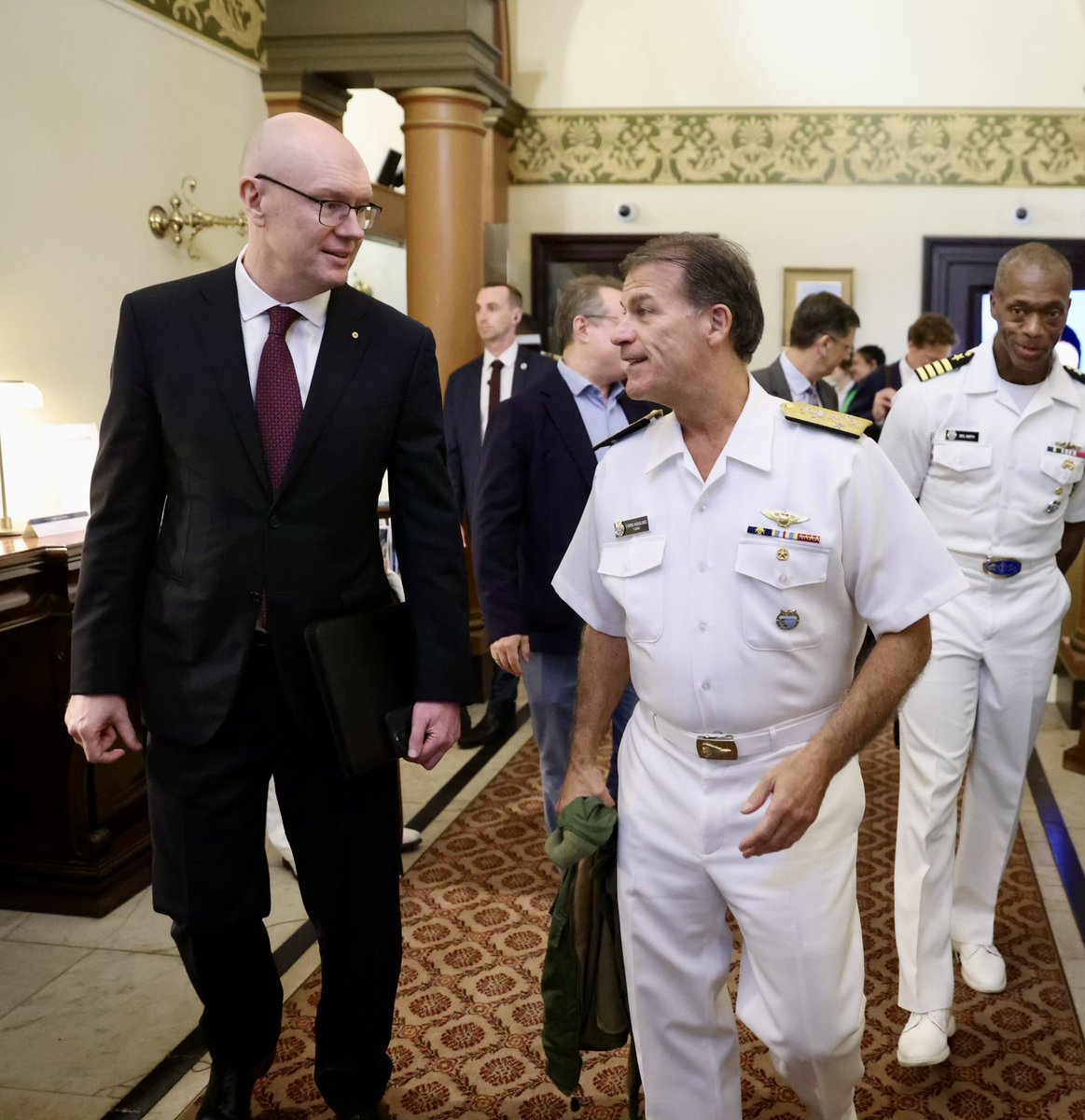 I spoke with @INDOPACOM Commander Admiral John Aquilino earlier this week about AUKUS and the purposes to which Australia’s nuclear submarines will be put, as reported by @scmpnews. scmp.com/week-asia/poli…