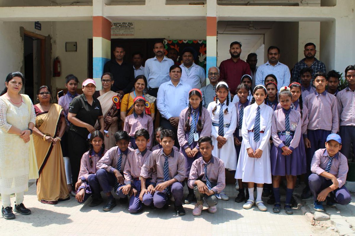 BEL's Ghaziabad Unit, as part of CSR, has provided Cantonment Board School, Ayodhya, with e-Cart, computers, printer, sewing machines, ceiling fans & water-cooler with RO. Mr Sankar Subramanian, ED, BEL-Ghaziabad, & Mrs Rashmi Kathuria, GM (SCCS), handed over the items.