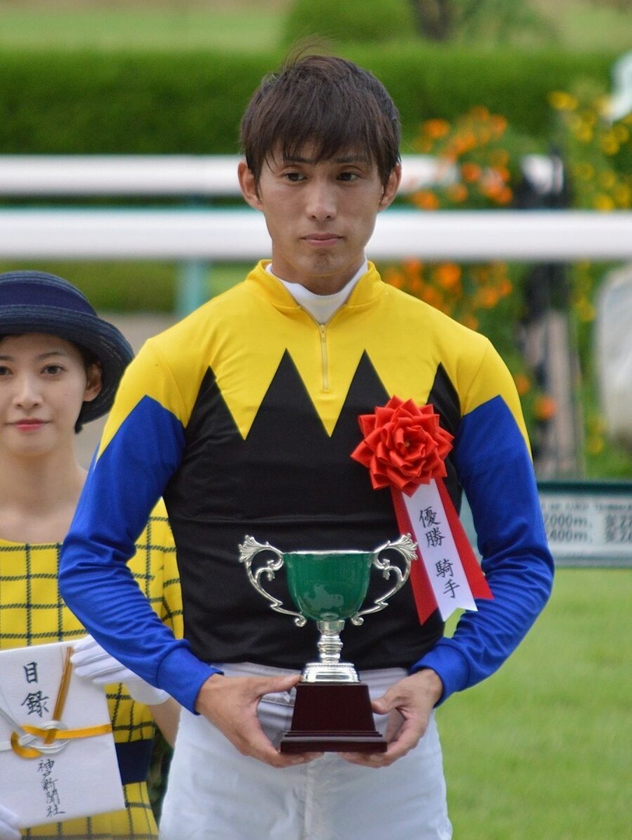 I don't know wtf going on right now. But this is a sad news too. Rest in peace Kota! Gone too soon All my condolences to Yusuke and family 🕊🙏🏻 @netkeiba @JRA_WorldRacing @keibalab @JRAVAN_info