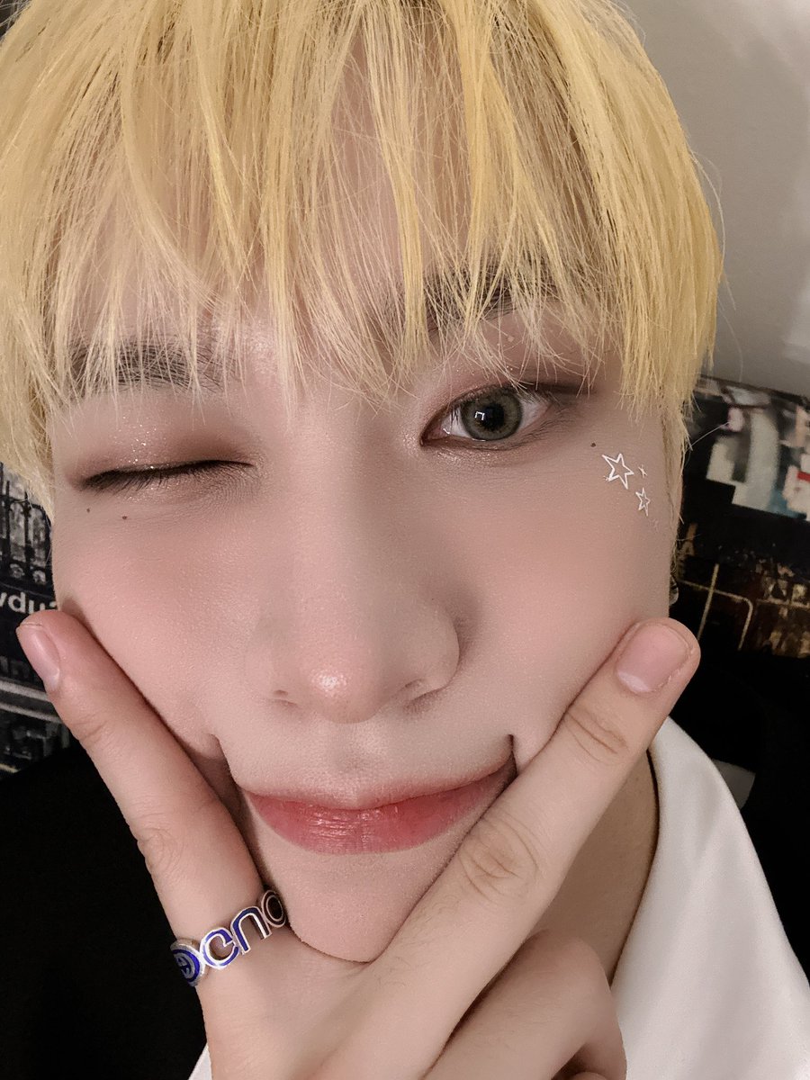 OnlyOneOfmember's tweet photo. [#나인] 🫶🏻😝🩵⭐⭐⭐

 #OnlyOneOf #온리원오브 https://t.co/Rs6Iz5GiW9