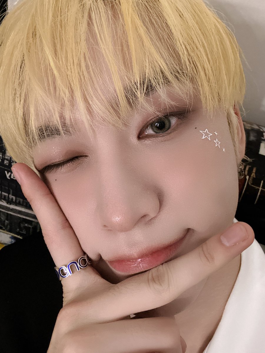 OnlyOneOfmember's tweet photo. [#나인] 🫶🏻😝🩵⭐⭐⭐

 #OnlyOneOf #온리원오브 https://t.co/Rs6Iz5GiW9