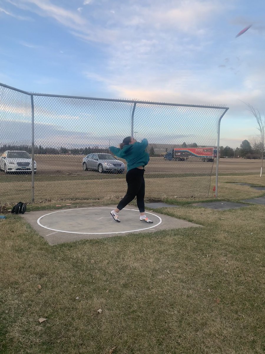purplescooter40's tweet photo. Lab Work
#premeet #trackandfield #discus #meet #scoutthis https://t.co/o4SRope5HE