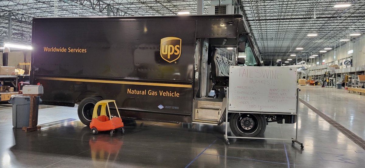 UPS Edgerton Kansas CHSP (@upsedgertonks) on Twitter photo I'm a little late posting. Friday's safety demo was, when pulling from a curb / back into the traffic lane, watch for tail swing along with a list of possible hazards to watch for while pulling away. <a href="/bwilliamskahf/">Brad Williams</a> <a href="/marc_peeler/">Lenexa NW CHSP</a> I'm a little late posting. Friday's safety demo was, when pulling from a curb / back into the traffic lane, watch for tail swing along with a list of possible hazards to watch for while pulling away. <a href="/bwilliamskahf/">Brad Williams</a> <a href="/marc_peeler/">Lenexa NW CHSP</a>