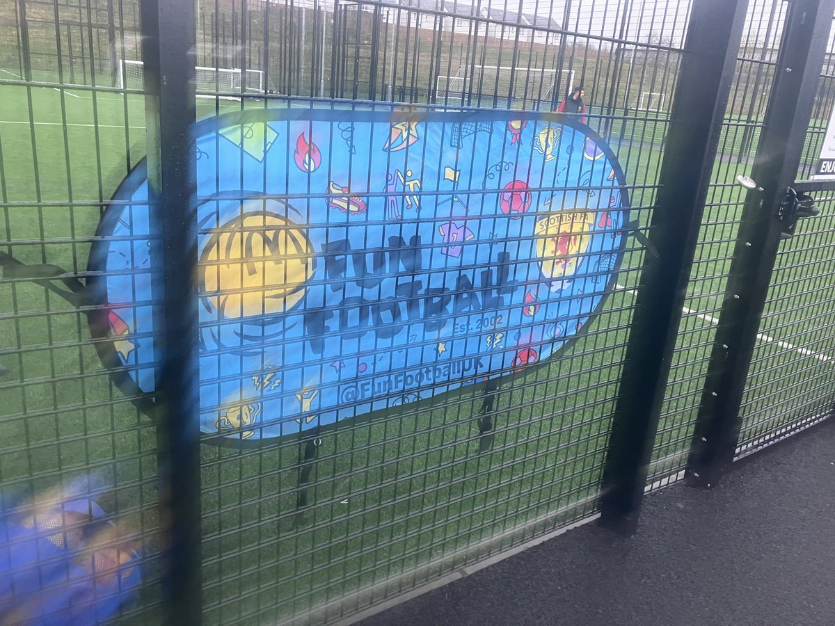 McDonald’s fun football Wednesday very windy and wet but kids still had fun and some great goals scored. We still have limited space available for boys and girls. #FunFootball @ScotFAWest @ScottishFA @FunFootballUK @FARE_Scotland @ComplexStepford @RuairiKelly_ @CllrBurke