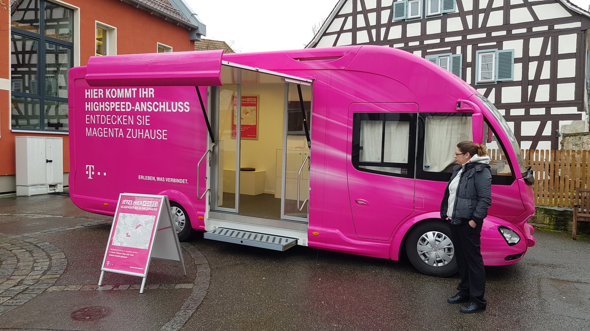 #Telekom-Infomobil zum Glasfasernetz in #Wonsheim, am 11. und 12. April 2024, in der Zeit von 10:00 bis 18:00 Uhr, An der Gemeindehalle, Kirchgasse 14, 55599 Wonsheim #DasNetz #Glasfaseristmagenta