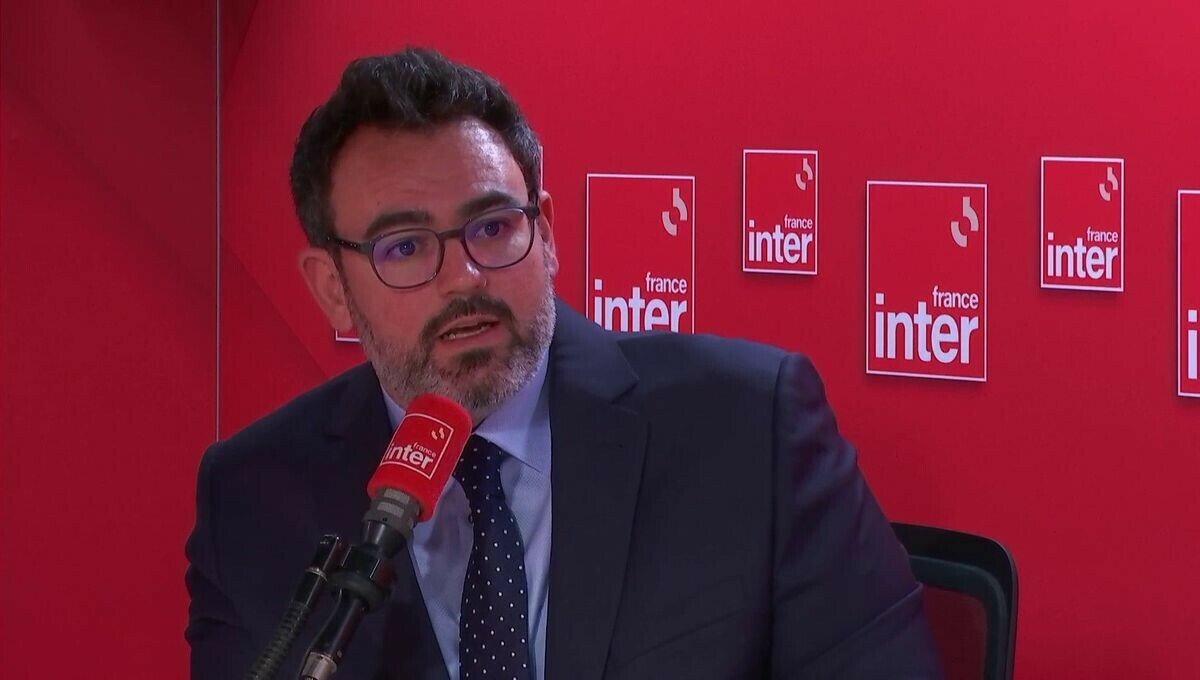 'Les victimes de la route sont souvent ignorées, méprisées', assure l'avocat Antoine Régley. ➡️ l.franceinter.fr/CPX

Il était l'invité de 6h20, à l'occasion de la publication de son livre, 'Drames de la route, combats contre l’injustice' (Hugo doc). 

#Le57Inter