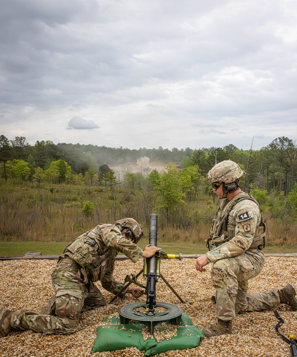 Team 14 #SkySoldiers showing up! 

@173rdAbnBde at the #BestMortar  Competition this week 💥💣

#BMC24 #InfantryWeek #InspireExcellence 

@USArmy @USArmySMA @USArmyEURAF