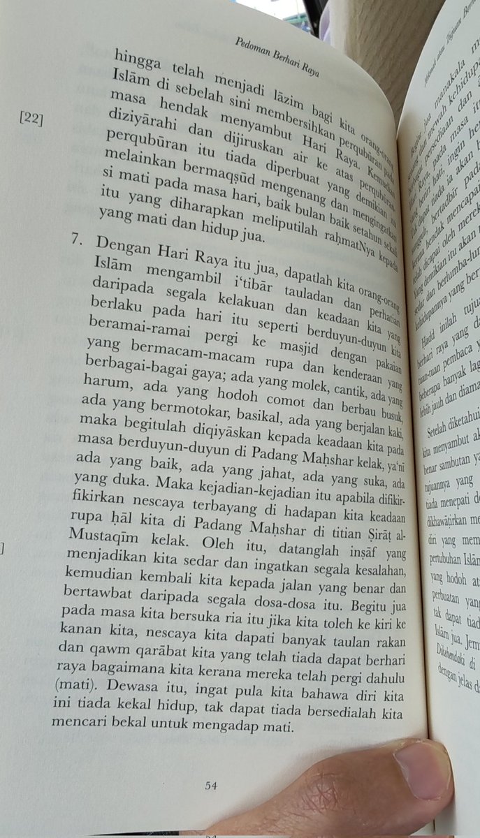 Tidak banyak hal yang dibiarkan tanpa panduan dalam kehidupan seorang Muslim. Para ulama yang tulen tidak berputus asa dalam mengasuh masyarakat mereka ke arah ketinggian budi pekerti, selain meniupkan semangat islah. Buku ini salah satu contoh tersebut.