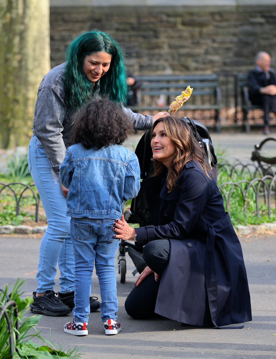 Mariska Hargitay Daily | M-HARGITAY.ORG / Fan Page tweet media