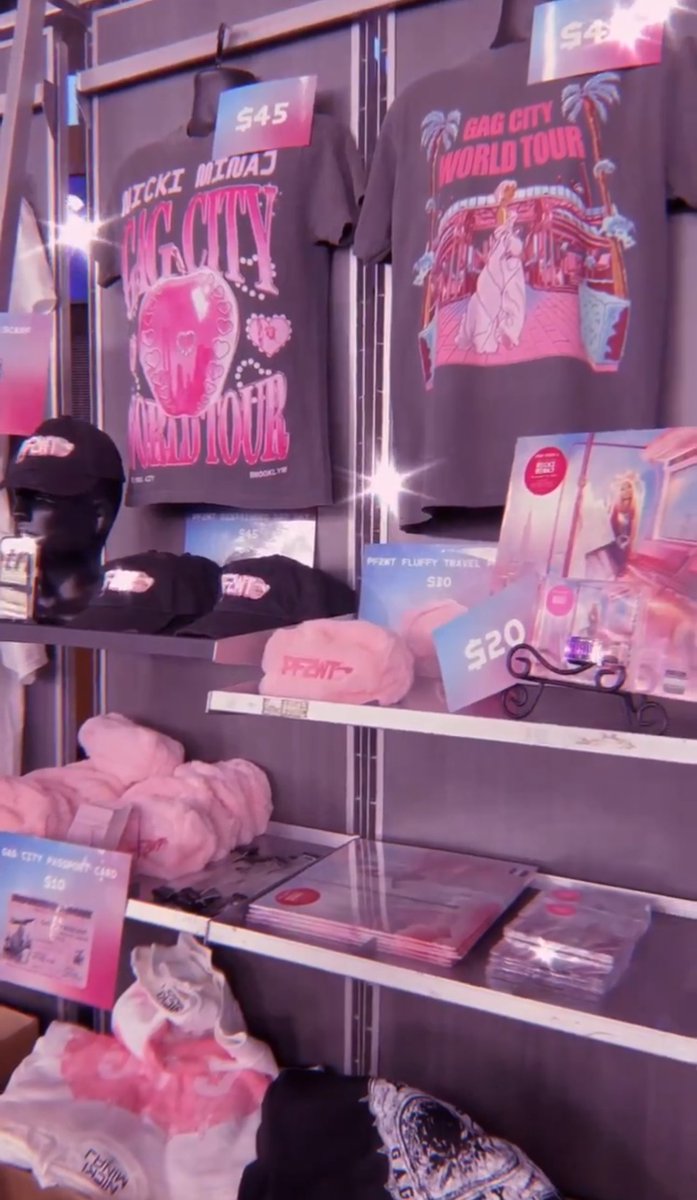 Remember Nicki owns her merchandising as part of her deal so this is money that goes to her not the label! 💖👸🏽