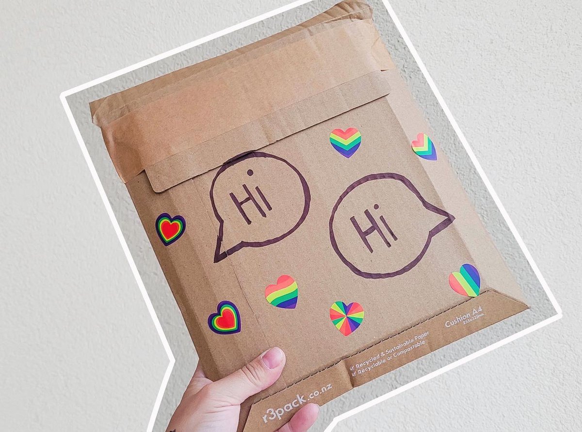 Just a wee Heartstopper appreciation post! 🍂 We had a first time customer order volume.1 and I thought that was worth celebrating so I created some magic with their packaging ✨ I am hoping that they love Nick and Charlie’s journey as much as I do!🌈