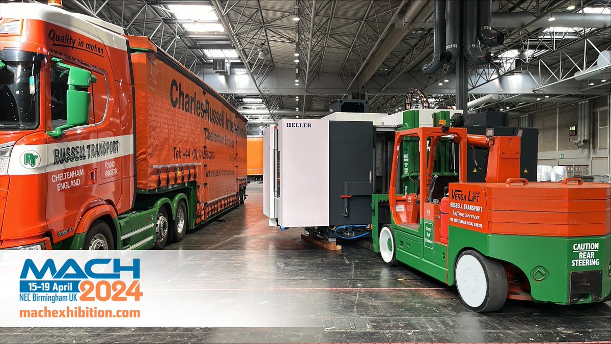 ⚙️A small glimpse into the preparations to a successful event. Our transport partner Charles Russell Transport Uk Limited, skilfully delivering our HF3500. See you there 👉machexhibition.com/visitor-regist… #hellermachinetools #RussellTransport #MACH2024 #manufacture #technology #event