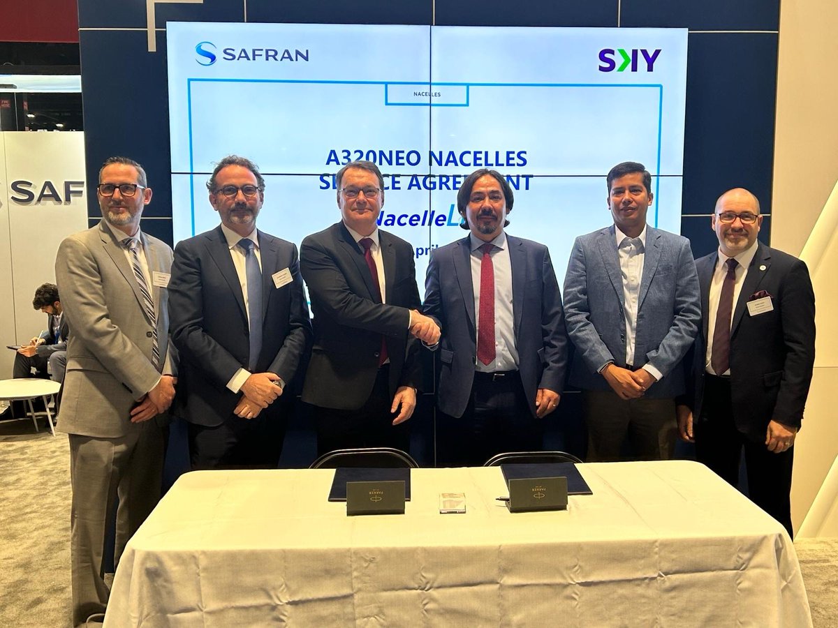 📣#MROAM @SafranNacelles and @SKYAirlineCL announced a multi-year service agreement of the Airbus A320neo fleet, powered by the CFM International1 LEAP-1A turbofan engines: ✔️large nacelle components ✔️MRO at SNSA shop ✔️repair solutions ✔️training 👉ow.ly/psvc50RcPqK