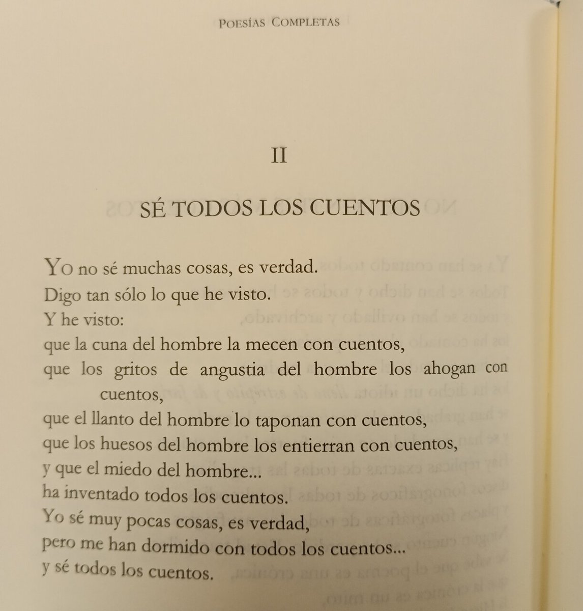 #TalDíaComoHoy de 1884 nacía el poeta (y boticario, expresidiario, profesor, aventurero) 𝐋𝐞ó𝐧 𝐅𝐞𝐥𝐢𝐩𝐞. ...que el llanto del hombre lo taponan con cuentos, que los huesos del hombre los entierran con cuentos... (youtube.com/watch?v=JhG1Qc…) @fun_LeonFelipe