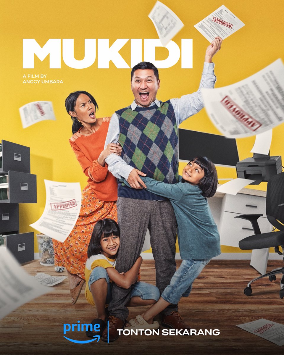 MDPictures's tweet photo. Habis lebaran enaknya ngapain? Ya nonton MUKIDI di Prime Video Indonesia, dong! Jadilah saksi jatuh bangun nasib Mukidi di Jakarta, sekarang! 

#MUKIDI
#MDEntertainment
#MDPictures
#UmbaraBrothers
#PrimeVideoID https://t.co/jDK5Eqqhv8