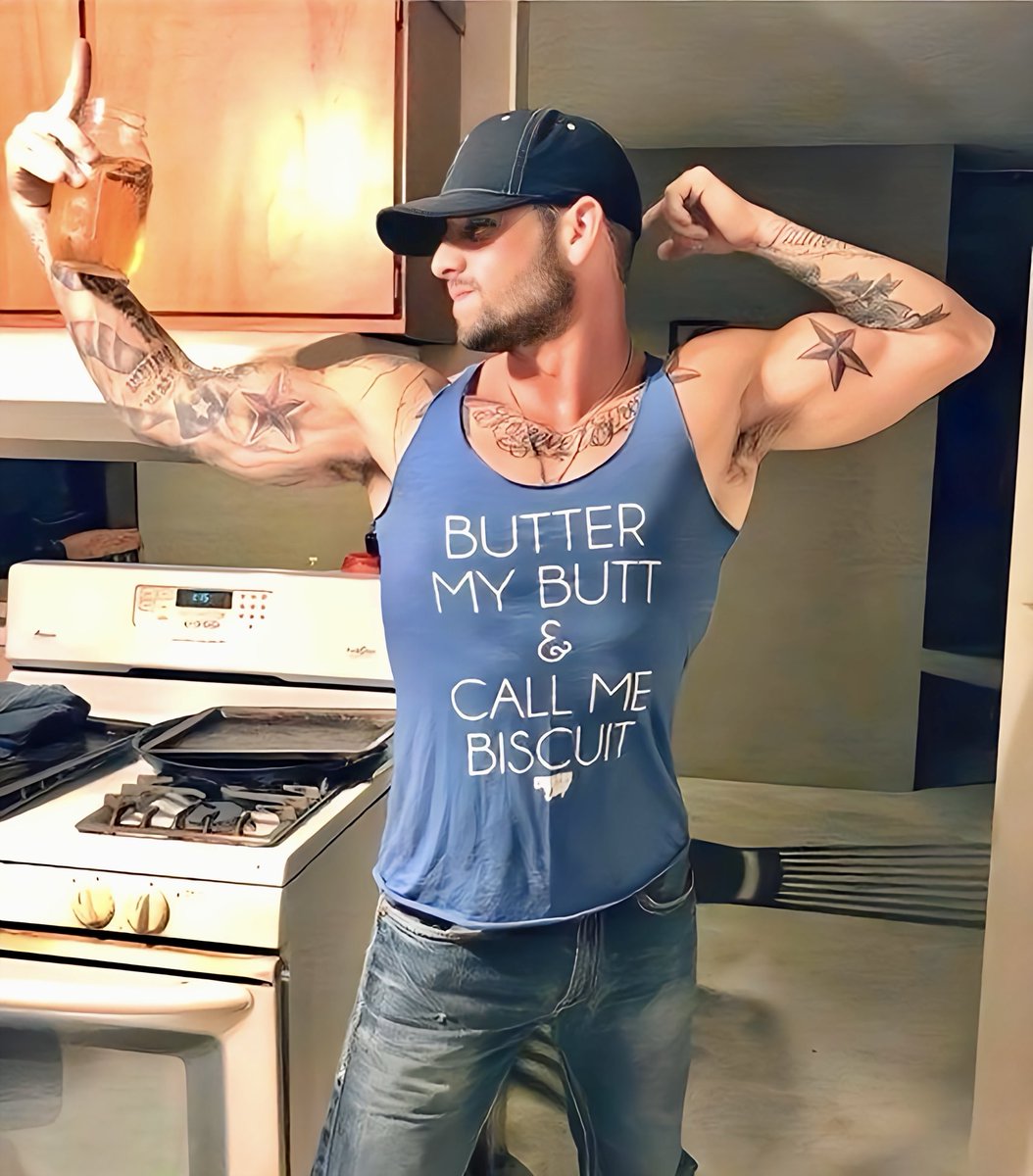 TravisLeeTucker (@travisleetucke1) on Twitter photo 