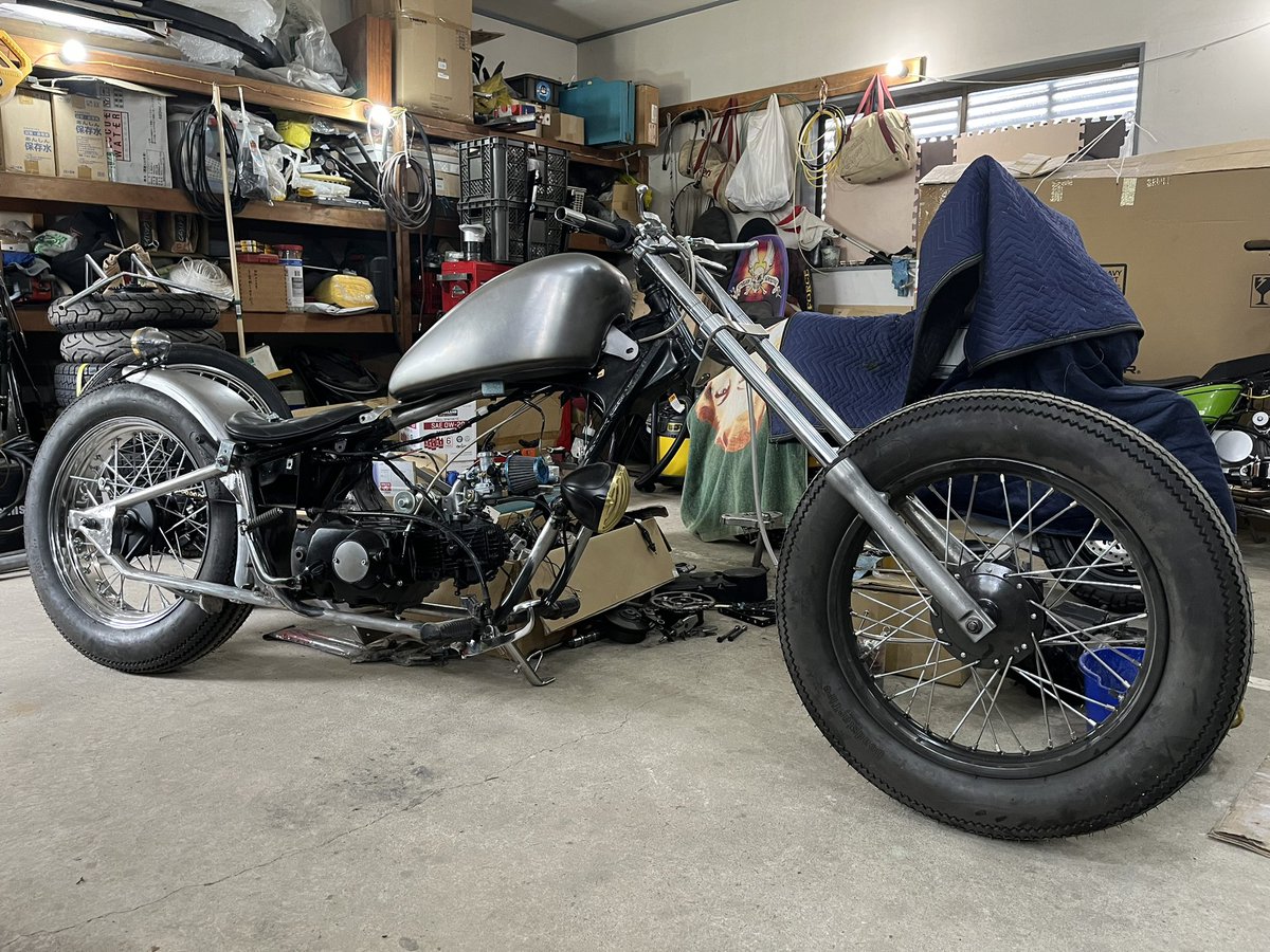 自分のマグナに使うNewタンクが着弾！ 13Lの巨大タンクにはフレーム