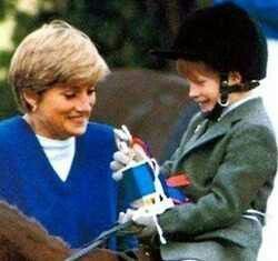 1991.06.02 With Prince Harry winning a showjumping competition at gymkhana near Highgrove. (1)