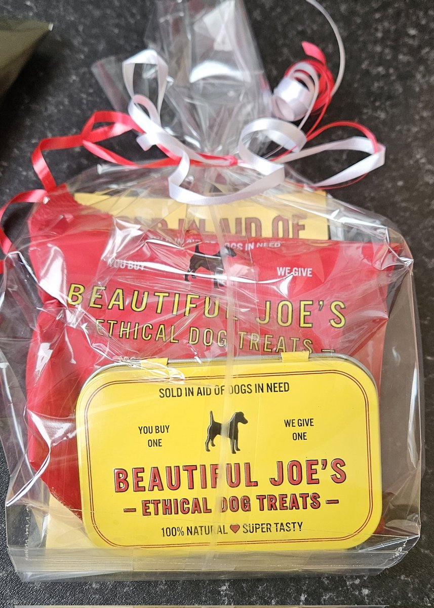🏅THANK YOU🏅 To Beautiful Joe's Ethical Dog Treats for sending some lovely packs of ethical dog treats and books for our forthcoming Dog Show event (8th June in Pembrokeshire). We really appreciate your kindness and they are really sweetly wrapped 😀