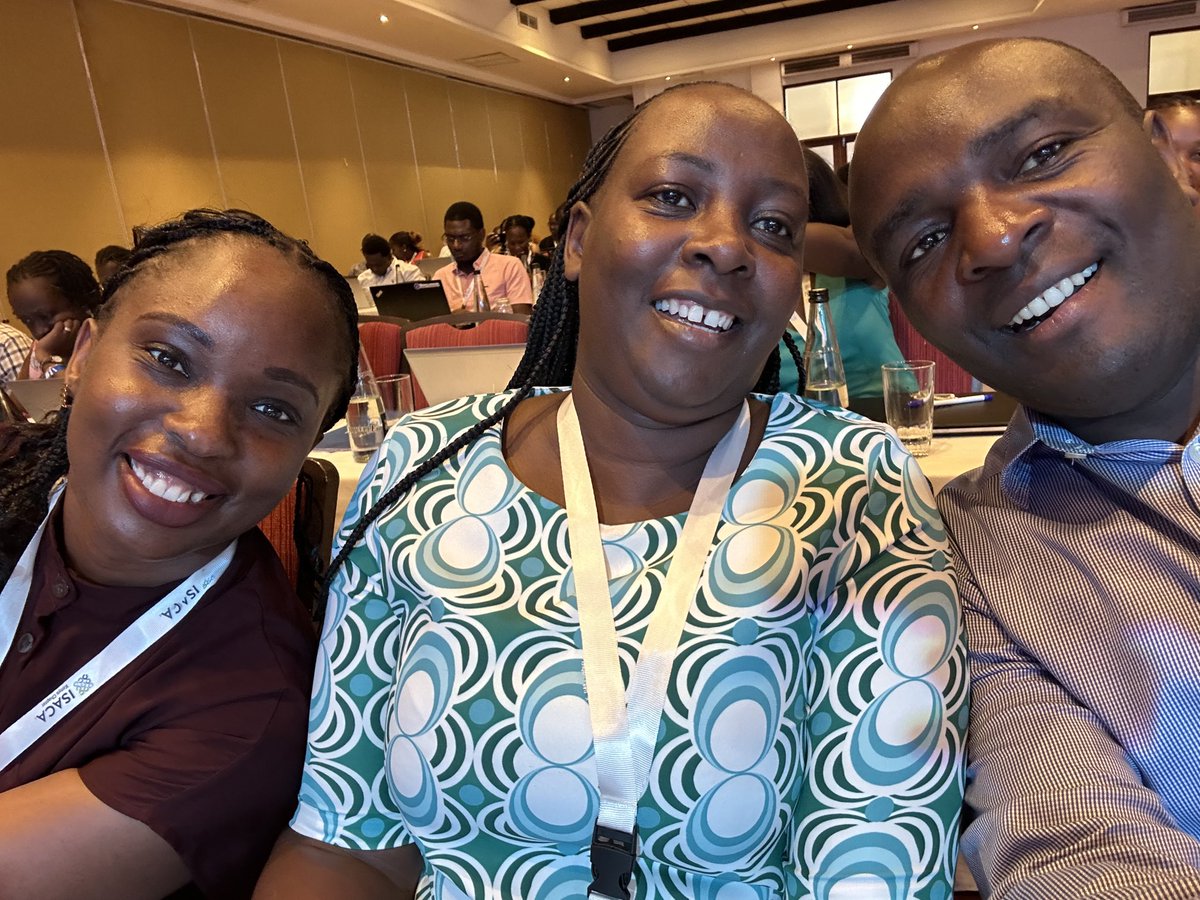 Holding it up at #isacake #isacaconfe24 ⁦<a href="/Purity54643521/">WamuyuPR</a>⁩ ⁦<a href="/JosephineWNMac1/">Josee Macha</a>⁩ .