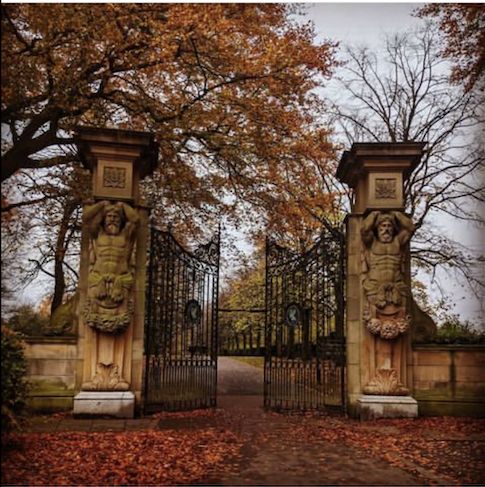 Recognise these gateposts? They are supported by two massive atlantes and adorned with symbolic figures representing the four seasons. In 1861, these sculptures adorned the roof of Brown's Buildings and today are found at #CalderstonesPark 🌳 📸 @liverpool_tourists_blog