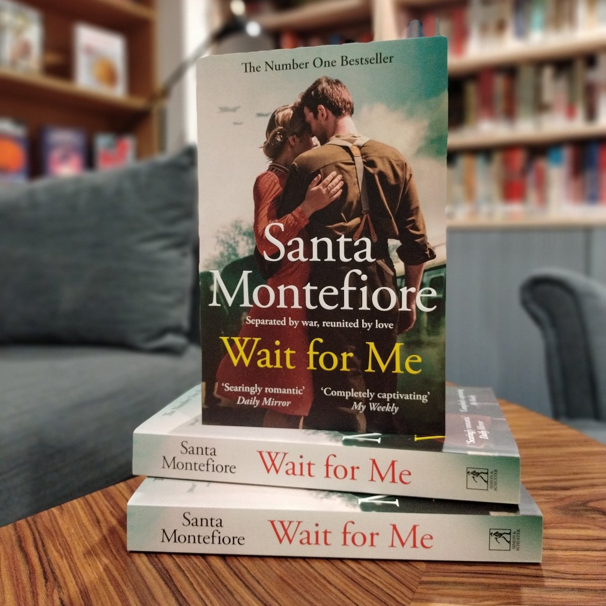 Please join me in wishing @SantaMontefiore a HUGE happy publication day hurrah for the STUNNING paperback edition of #WaitForMe, out TODAY in all good #ChooseBookshops, @Morrisons @asda @sainsburys @Waterstones and @WHSmith! simonandschuster.co.uk/books/Wait-for…