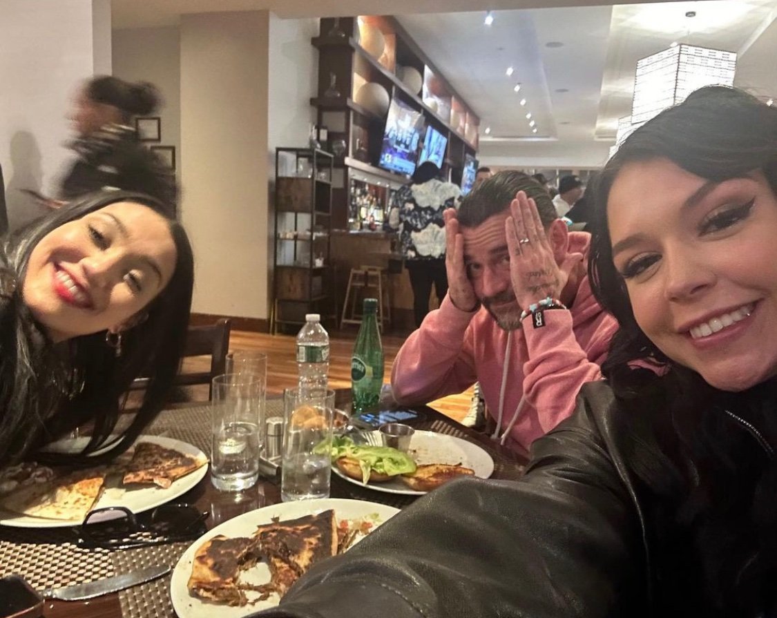 SecondCityUFC's tweet photo. Always stressed when I'm with my wrestling daughters. They are always fighting with each other. https://t.co/0HHJKxrvSG