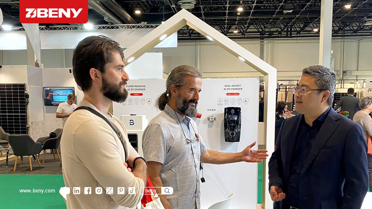 zjbeny's tweet photo. Beny at CONSTRUMA exhibition: empowering PV development in Eastern Europe
#Beny showcased its cutting-edge DC power solutions at #CONSTRUMA, elevating Eastern Europe's photovoltaic sector. Their innovations, tailored for large-scale solar plants, encompass vital features. https://t.co/G7ISGYEMQ9