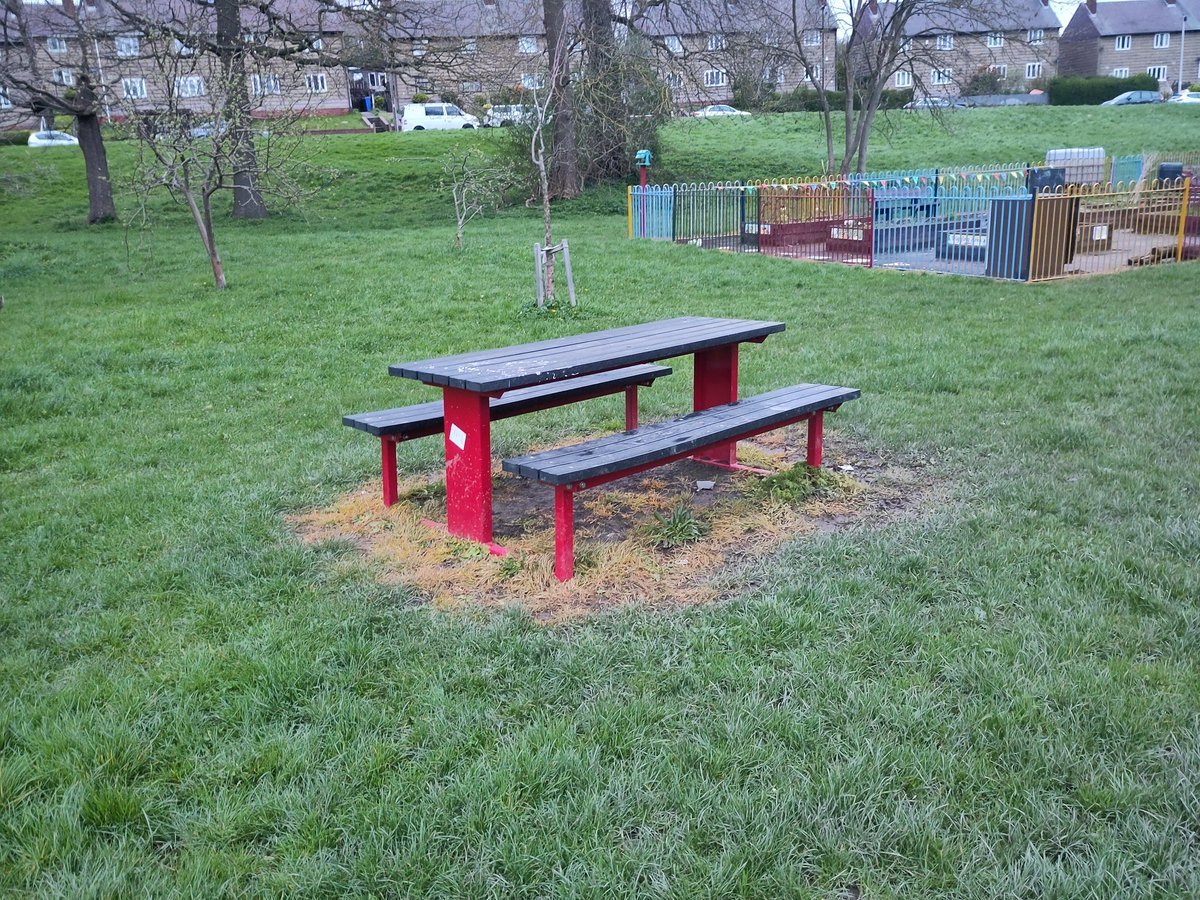 How is it appropriate to provide a picnic bench for people, then spray a probable carcinogenic chemical? They could easily get someone to use strimmer/pair of shears. The chemical used is almost certainly glyphosate. This bench is Charlton Brook open space, Sheffield.