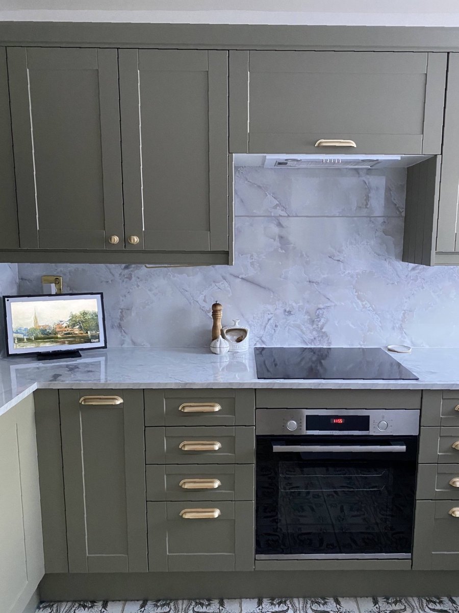 Infusing the timeless allure of a countryside cottage with a modern twist in this olive green kitchen retreat 🌿✨ - Shaker Classic Ermine in Olive Green Matt - Luna Marble Gloss Luxury Laminate #wrenkitchens #thegreatwrenovation #cottagecore #kitchendesign #kitcheninspo