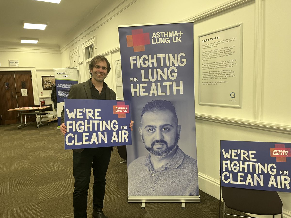 Current Greater Manchester Mayor, @AndyBurnhamGM, attended along with Liberal Democrat candidate, @jakelibdem and councillor @mikeymagnetic for the Green Party. Thank you to @WalkRideGM , @MumsForLungs, @foemcr and @talkcleanairWR for supporting the event!