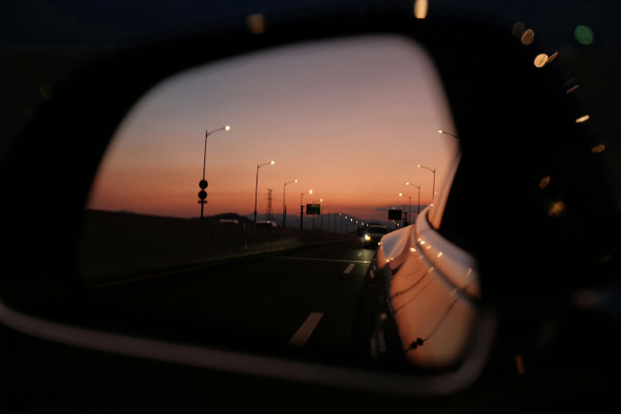 joxntech's tweet photo. Spring hidden in the rearview mirror https://t.co/mgp0K0f3zG