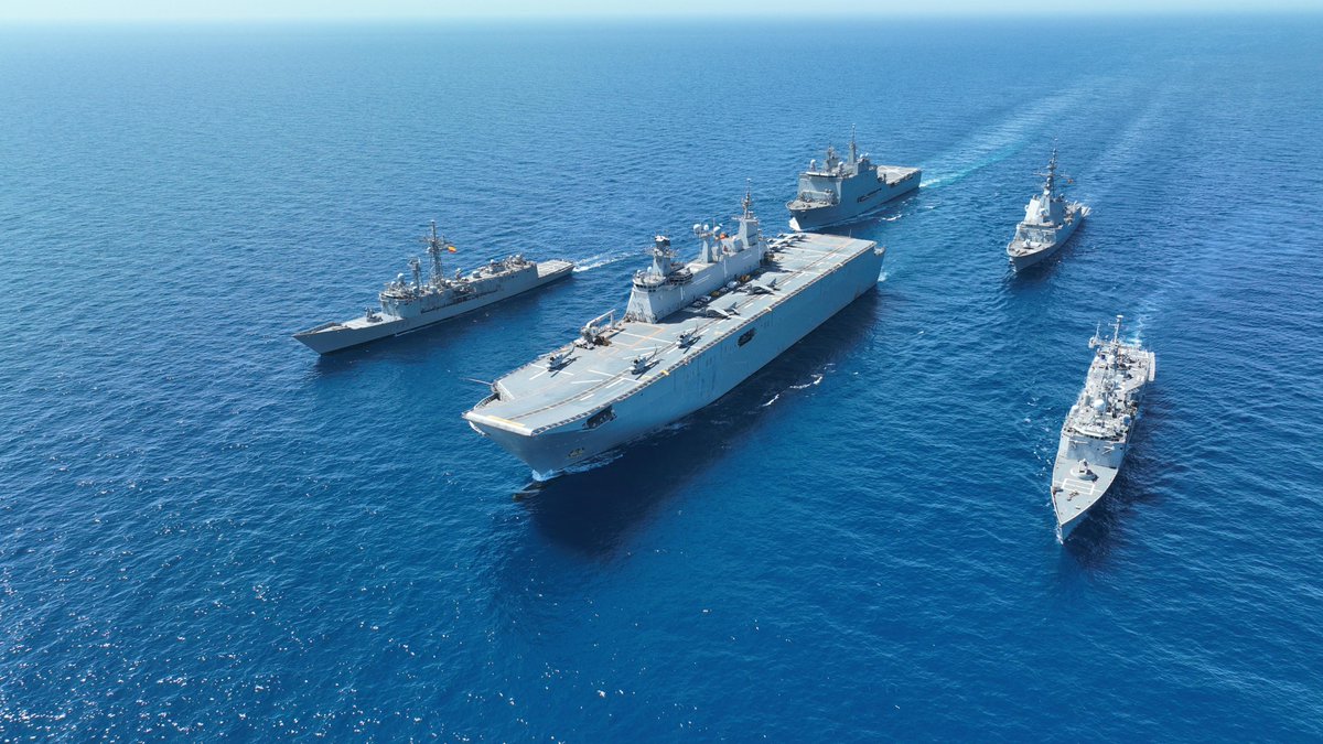 El #DEDALO24 de la @Armada_esp 🇪🇸⚓🇪🇸 ha completado su primera semana de actividad por el Mediterráneo 🌊apoyando a la Operación @SeaGuadian de la @NATO realizando una intensa y variada actividad aeronaval y anfibia en la zona del mar de Alborán. #MOPS #WeAreNATO