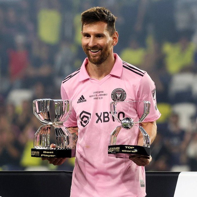 Hatırlatma: Lionel Messi geçen sene sonlara oynayan Miami takımına kupa kazandırdı. Hatırlatma bitmiştir.