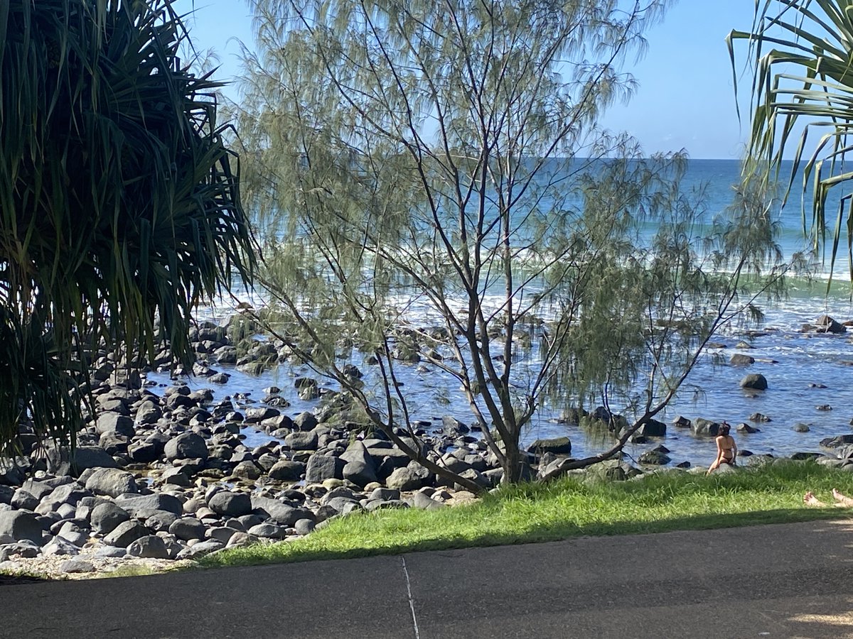 JeaneneHyles's tweet photo. a calmer Burleigh today

#goldcaost #burleigh https://t.co/DljjdCEVmc