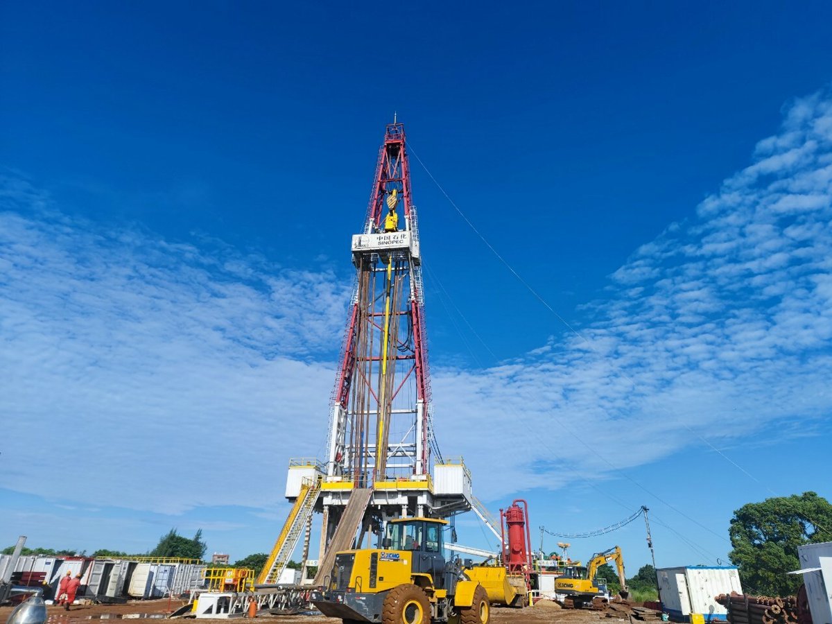 Sinopec has successfully completed the drilling of China’s deepest geothermal exploration well - b.link/28kr4vau #Aspermont #Sinopec #DeepGeothermal #RenewableEnergy #Exploration #China #Fushen1