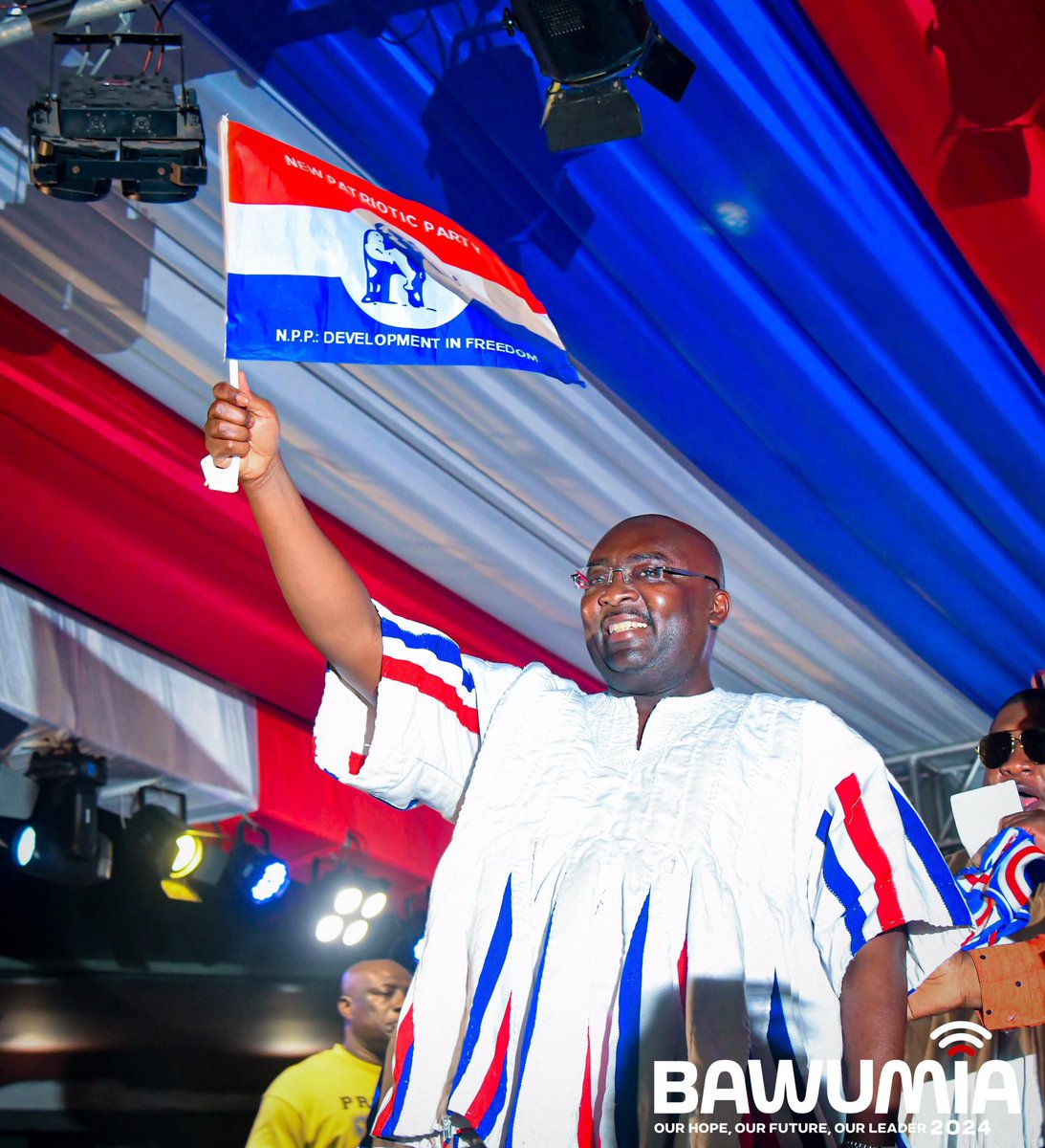 Vote Bawumia for President on December 7th because he will abolish the e-levy and implement bold solutions to quicken the pace of Ghana's development. From Akufo-Addo to Bawumia, it's possible. 
#newwsfile #Bawumia2024 #Bawumia #Ghana #tv3newday #JoyNews