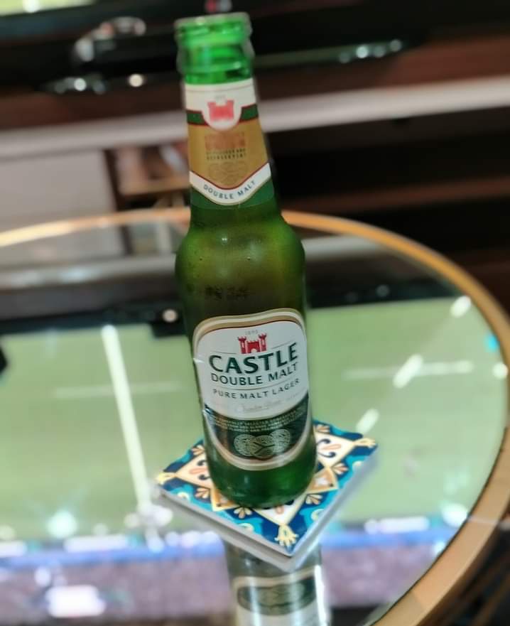 @DoubleMaltSA If you slide in my DMs I won't tell Lolo 🤫#CastleDoubleMalt #ExtraSmooth