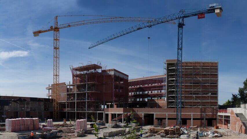 FLCconstruccion's tweet image. 📊🔎 Los #visados de #obranueva crecen hasta enero de este año un 11,7% en la tasa interanual, según los datos de @transportesgob, recogido en #ObservatorioConstrucción.
Más info 👇
fundacionlaboral.org/actualidad/not…
#EresLoQueConstruyes