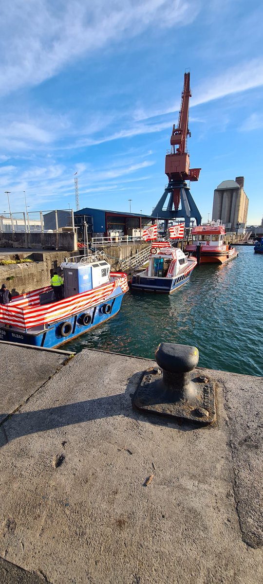Por fin llegó!!!día espectacular en Bilbo!!!a disfrutar ATHLETICZALES!!!🤍❤️🤍❤️🦁🦁🦁