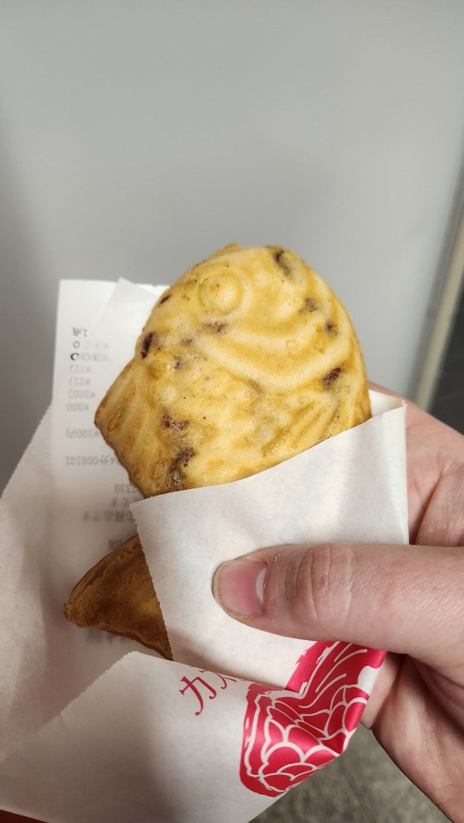 TheJuanYouNeed's tweet photo. Final Taiyaki of the trip 🥹 https://t.co/qszWJGPqk8