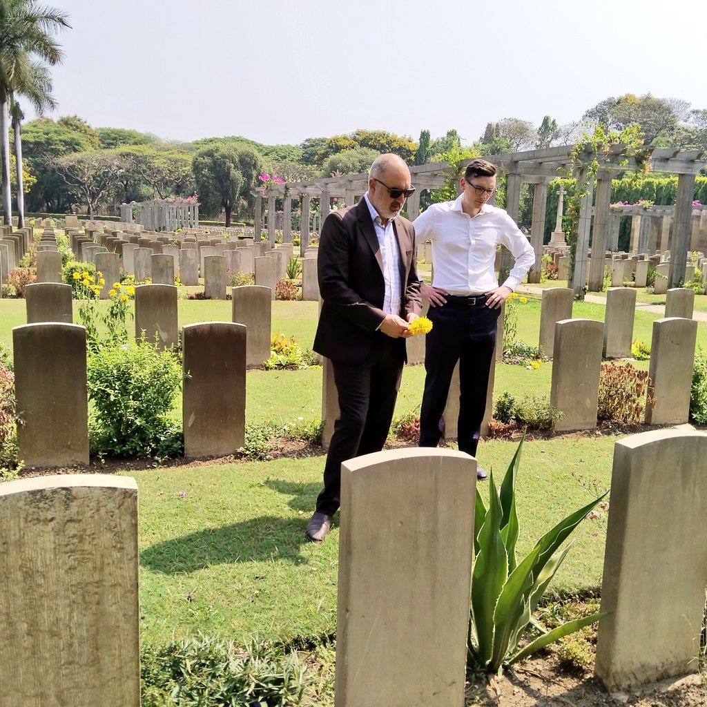Senthil45999250's tweet photo. Australia Consulate General Mr.Paul Murphy visited Kirkee War Cemetery and pay homage to the martyrs @CWGC @AAPAComms https://t.co/o5YgAa9znO