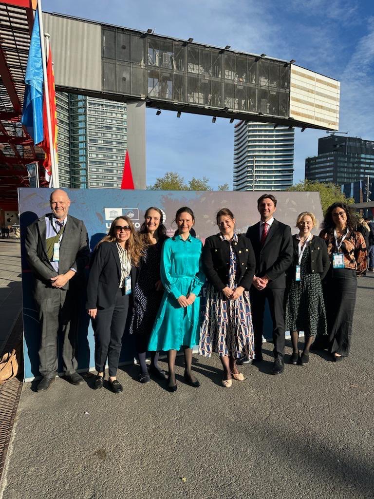 Inspiring to meet the global ocean science community and good colleagues in Barcelona together with Minister for fisheries and ocean policy @ceciliemyrseth. At the #OceanDecadeConference we are linking science and policy towards sustainable ocean development 🌊 #oceandecade24