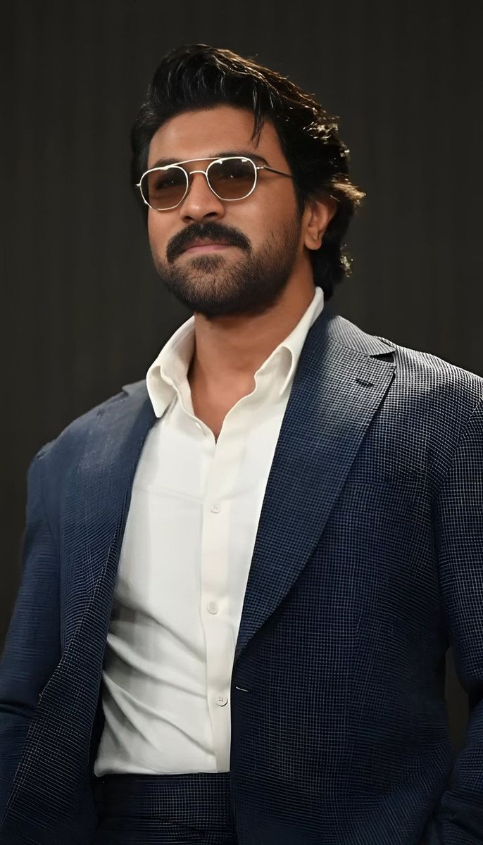 From now he is DR.#RamCharan konidela 💥
Production be your fan sir @AlwaysRamCharan ♥️