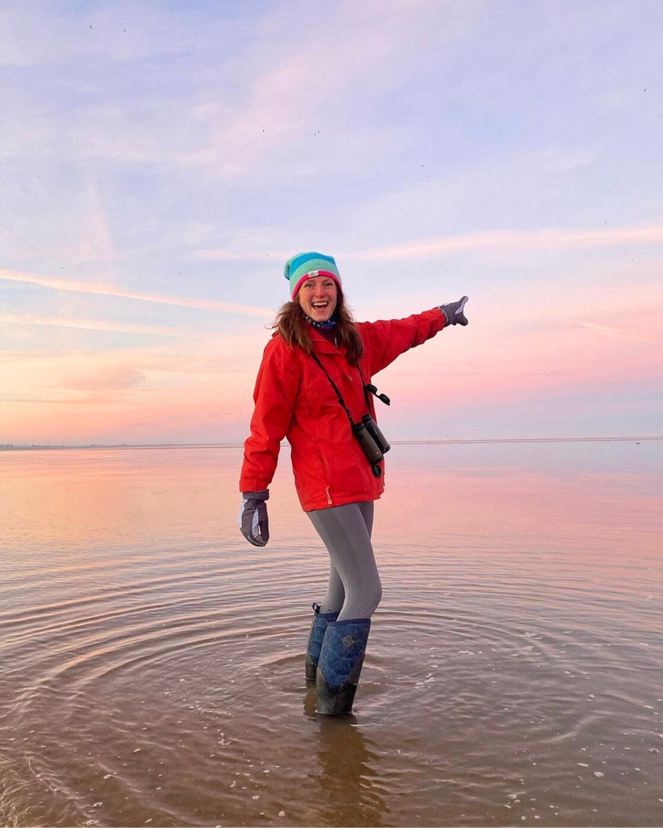 Join us in wishing WWT ambassador and nature nerd @Lucy_Lapwing a very happy birthday! We hope your day is full of things that hop, flap and slither 🐸🐦‍⬛🪱