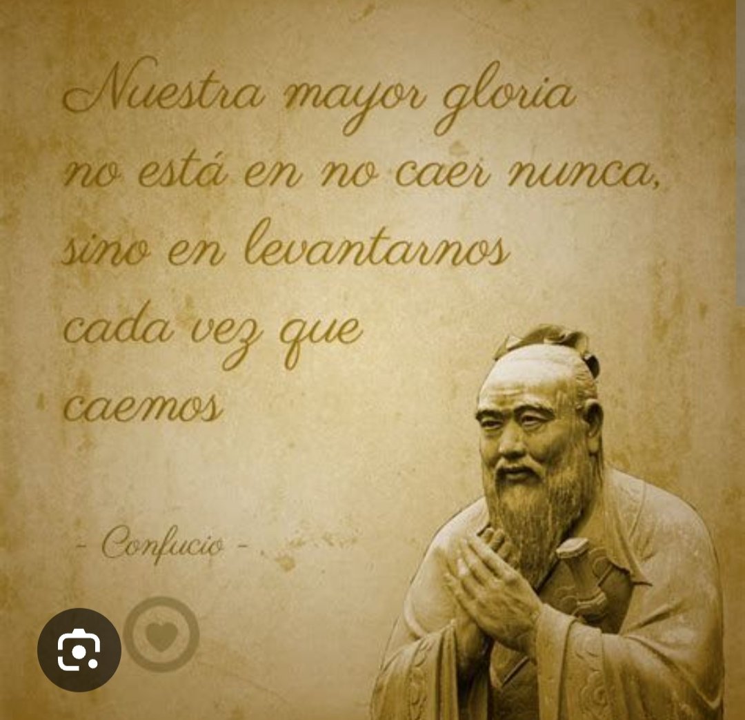 “No importa lo ocupado que creas que estás, debes encontrar un hueco para la lectura.  De lo contrario habrás escogido sumirte en la más absoluta ignorancia” 

#Taldiacomohoy nos dejaba el gran sabio #Confucio 

#NO AL OLVIDO 
#ComparteCultura